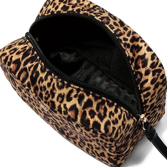 NWT! Victoria's Secret Leopard Print Cosmetic Bag - Picture 2 of 7